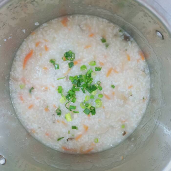 早點：菇菇雞粥