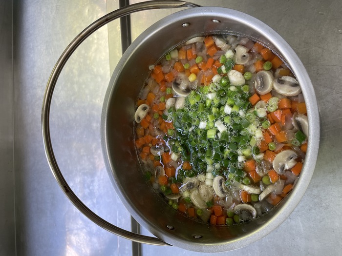 早點：蘑菇濃湯