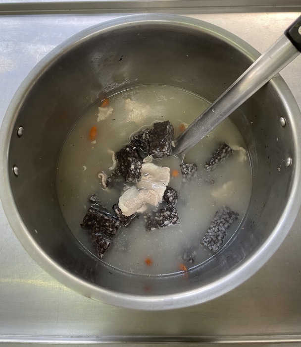 早餐：薑絲米血肉片湯2024/9/3