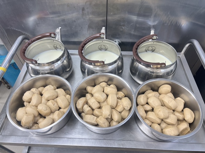 早點：饅頭+牛奶2025/01/20
