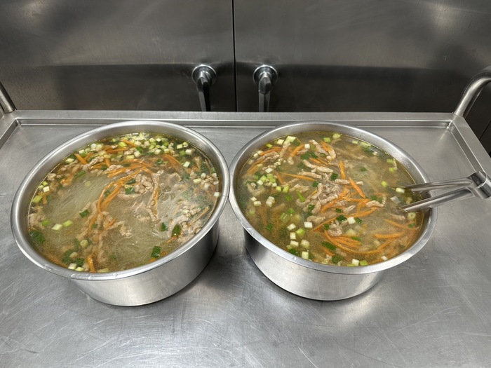 午點：肉絲冬粉湯
