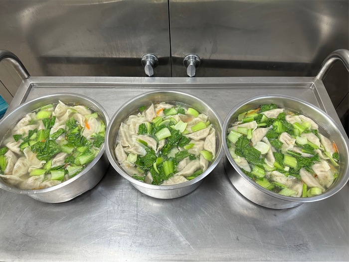 午點：蔬菜水餃湯