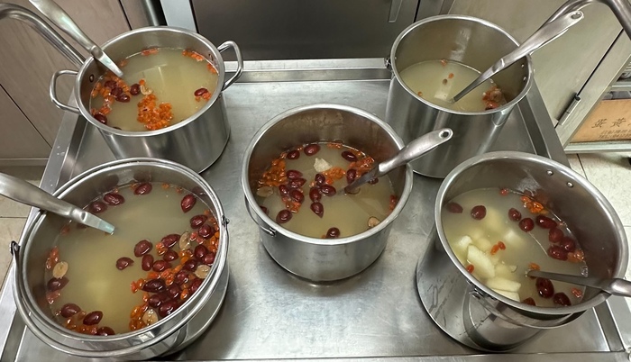 早點：養生山藥排骨湯