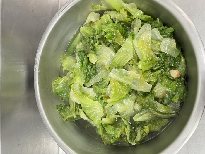 午餐：季節時蔬