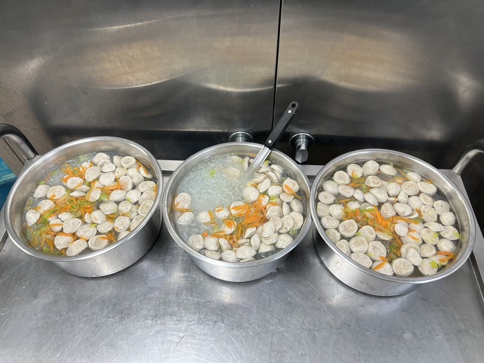 午點：貢丸冬粉湯