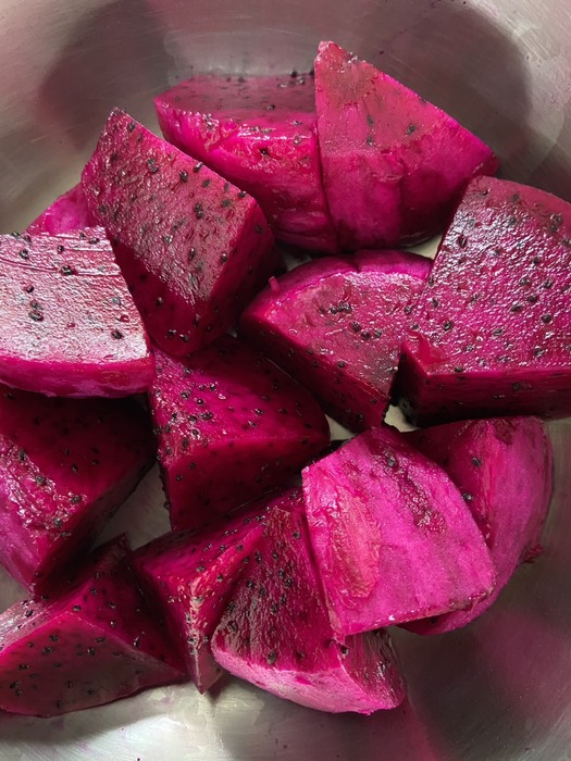 午餐：四季水果 　