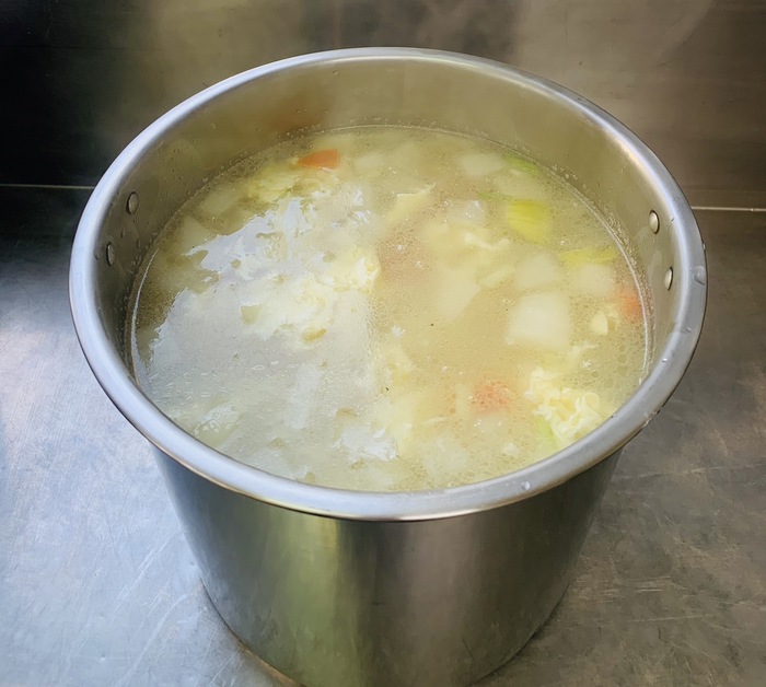 早點：洋芋什錦燉湯