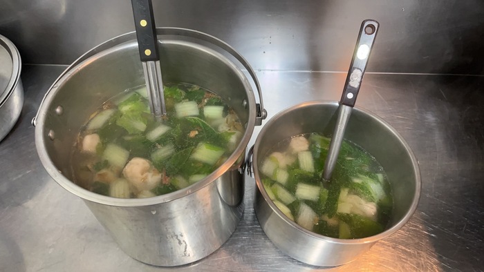 早點：雲吞湯