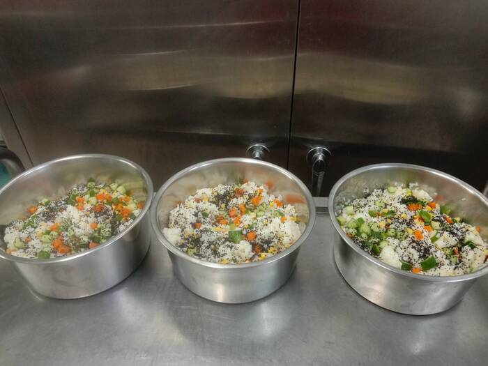 午點：芝麻蔬菜小米飯丸
