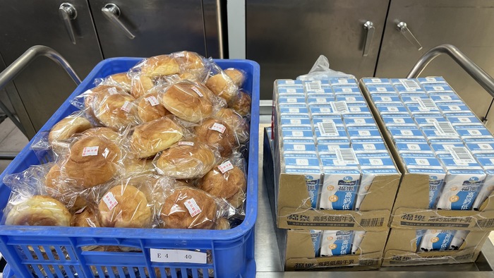 午點：馬拉糕 (本園及北庄因活動調整為麵包)+牛奶