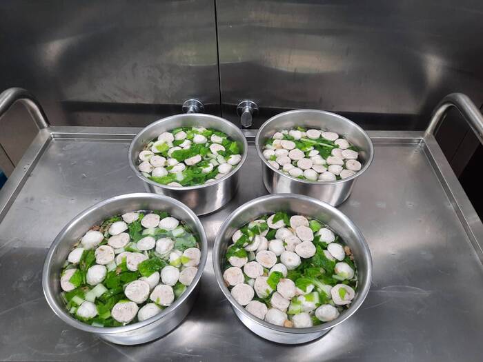 午點：青菜貢丸湯