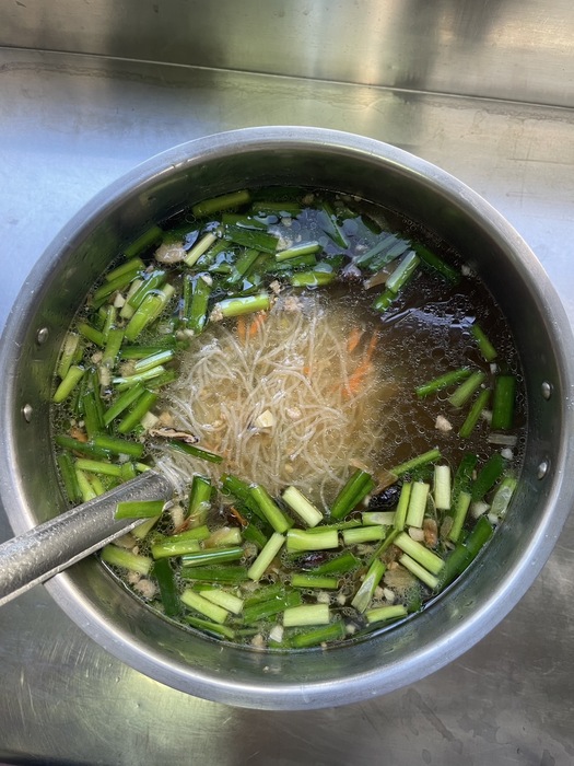 早點：肉燥米粉湯