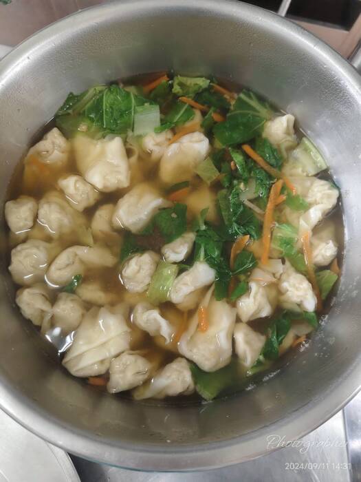 午點：鮮肉餛飩湯2024/9/11