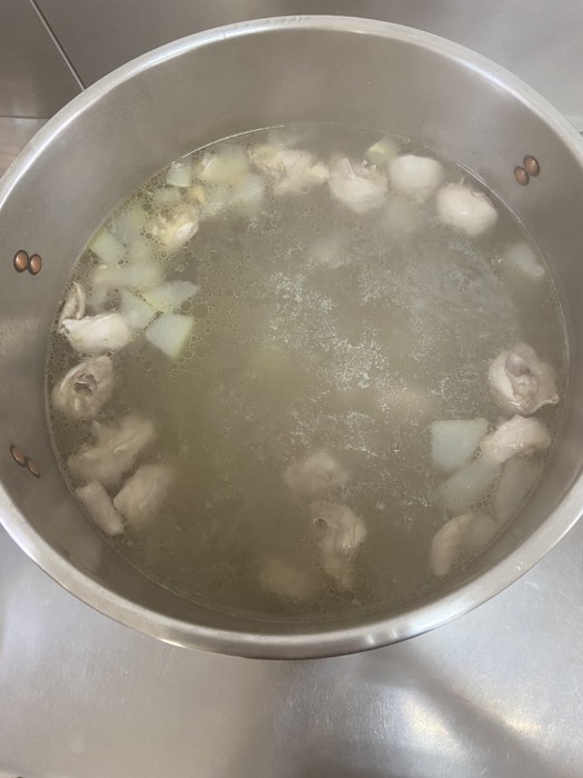 午餐：蔬菜雞湯