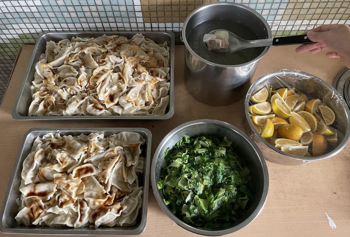 午餐：香香水餃、季節時蔬、冬瓜排骨湯、四季水果