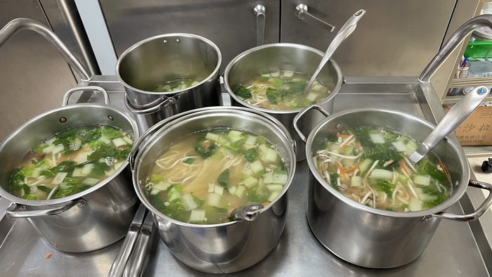早點：陽春麵