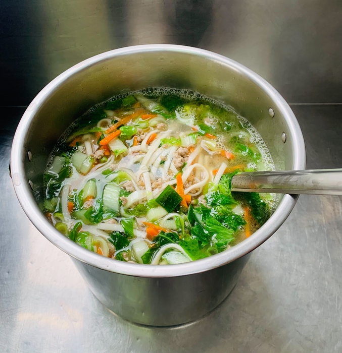 早點：陽春麵